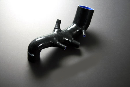 Sací hadice k turbu 1.8T 225PS