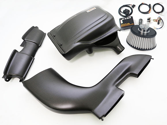 Karbonový kit sání Arma pro BMW 3-Series E90 335i N54B30 (07-10)