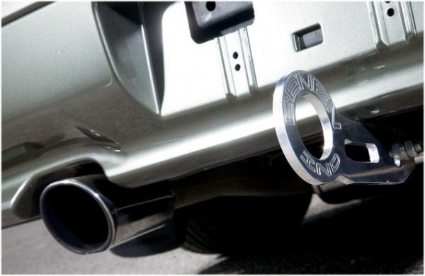 Přední a zadní odtahový hák (odtahové oko) Benen style - stříbrný