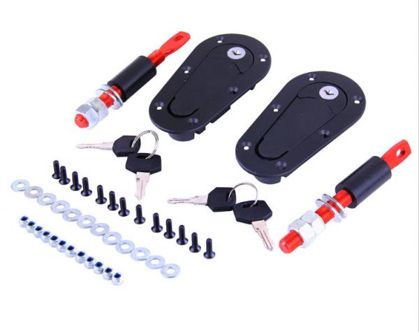 Zámky / držáky kapoty D1 Spec - černé uzamykatelné