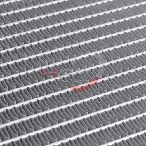 Hlinikový závodní chladič Jap Parts BMW 3-Series E90 / E92 / E93 335i/335xi/335is N54/N55 (06-13)