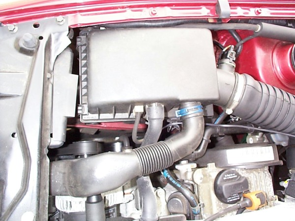 Sportovní kit sání Pipercross na Seat Cordoba Mk1 2.0 16V (08/96-06/99)