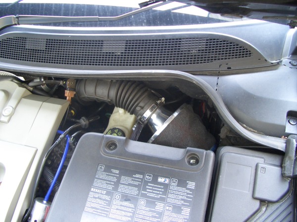 Sportovní kit sání Pipercross na Renault Megane Mk2 2.0 Turbo (09/04-)