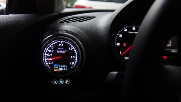 Držák budíku do ventilace Audi A3 8V (12-) - 1x budík 52mm