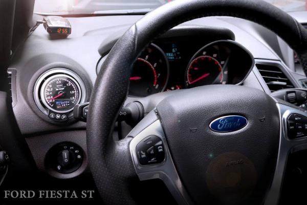 Držák budíku do ventilace Ford Fiesta MK6 (09-17) - 1x budík 52/60mm