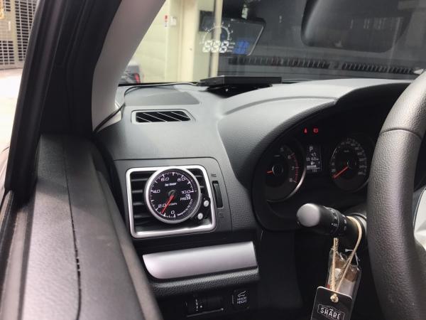 Držák budíku do ventilace Subaru Forester SJ (14-18) - 1x budík 52mm