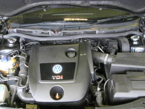 Kryty na misky tlumičů ProRacing pro VW / Audi / Seat / Škoda - černé