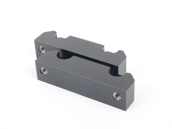 Adaptéry ProRacing pro přední brzdové třmeny Brembo Porsche 986/987 - Audi, Seat, Škoda, VW platforma Mk4 (5x100) + kotouče (312 x 25mm)