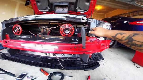 Klaksony kulaté Hella style - černé