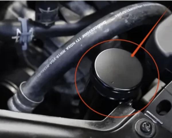 Kit na přemístění nálevky ostřikovačů ProRacing VW / Audi / Seat / Škoda 2.0 TSi/TFSi EA888 G3 MQB