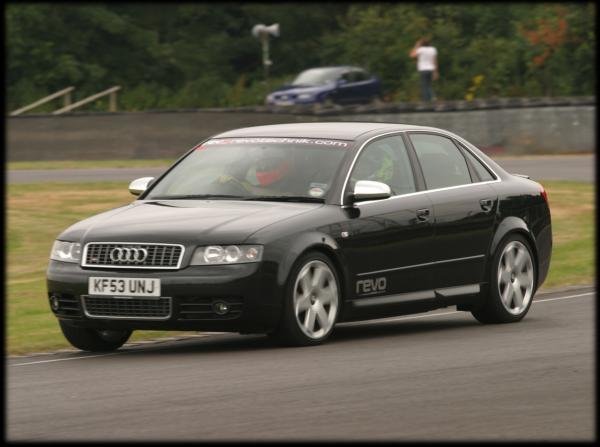 Úprava řídící jedntoky REVO Technik Stage 2 pro Audi S4 4.2FSI 350PS (04-08)