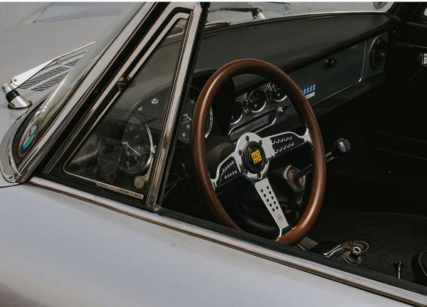 Volant Momo Heritage Line Super Grand Prix 350mm - dřevěný