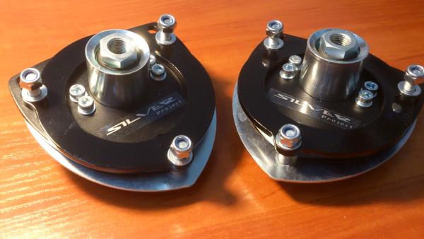 Přední horní uložení tlumičů (Pillowball Top Mounts) Silver Project VW Polo 9N / VW Fox 5Z1/5Z3