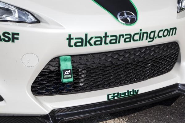 Přední odtahové oko textilní Takata - zelené