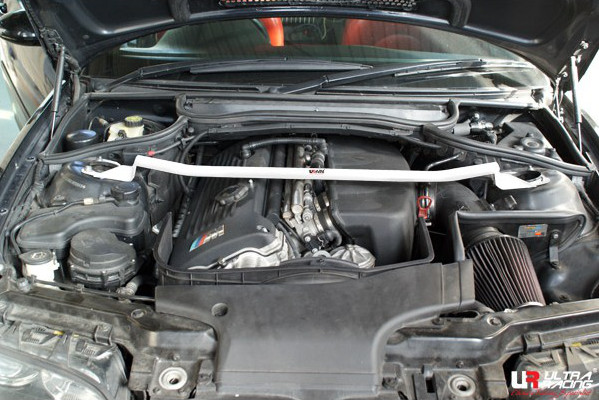 Rozpěrná tyč Ultra Racing BMW E46 3-Series M3 3.2 (01-06) - přední horní