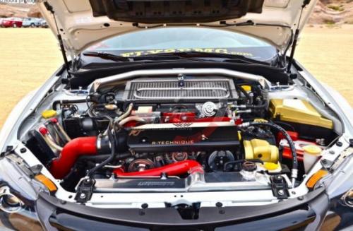 Hliníkový závodní chladič Mishimoto Subaru Impreza WRX/STI (08-21) X-Line