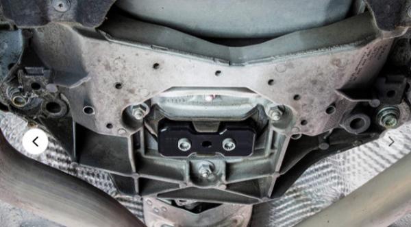 Vložka držáku převodovky ProRacing Audi A4 / A5 / S4 / S5 / RS4 / RS5 / Q5 / SQ5 B8