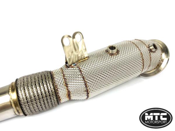 Downpipe se sportovním katalyzátorem MTC Motorsport BMW F20 / F21 / F22 / F23 M140i/M240i B58 (16-)