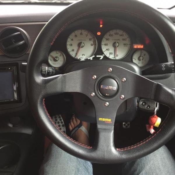 Volant Momo Tuner 350mm - černý/černý - kůže (homologace)