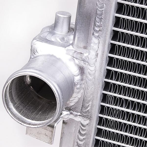 Hlinikový závodní chladič Jap Parts BMW E36 320i/323i/325i/328i včetně M3 (92-00)