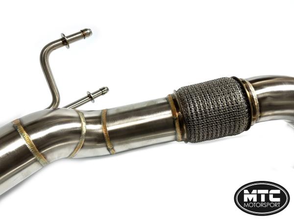 Downpipe s náhradou OPF/GPF a sportovním katalyzátorem MTC Motorsport VW Golf 8/8.5 R 2.0 TSI (19-)