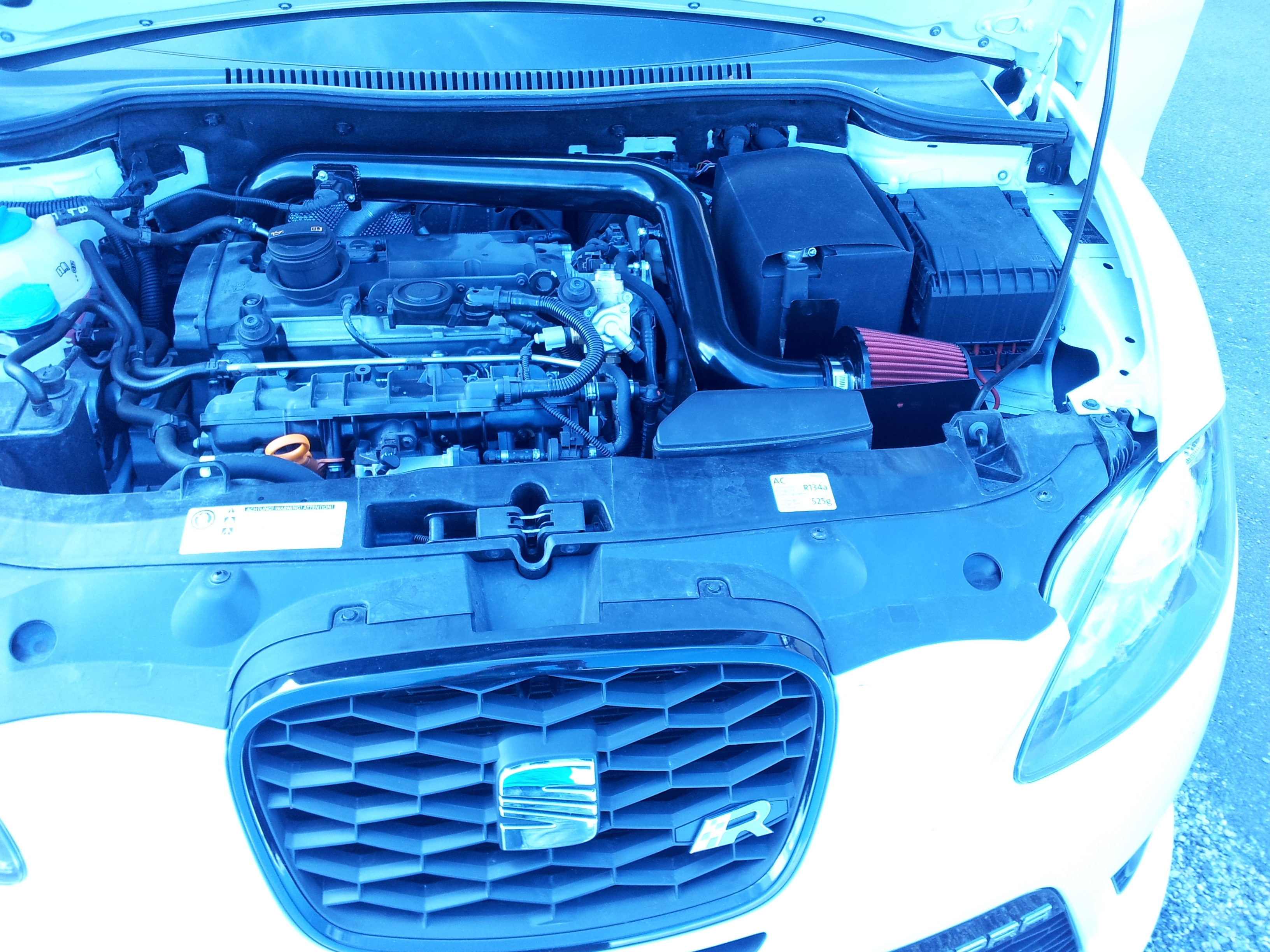 Kit přímého sání HPP na Audi A3 / TT Mk2 2.0 TFSi EA113 - 70mm