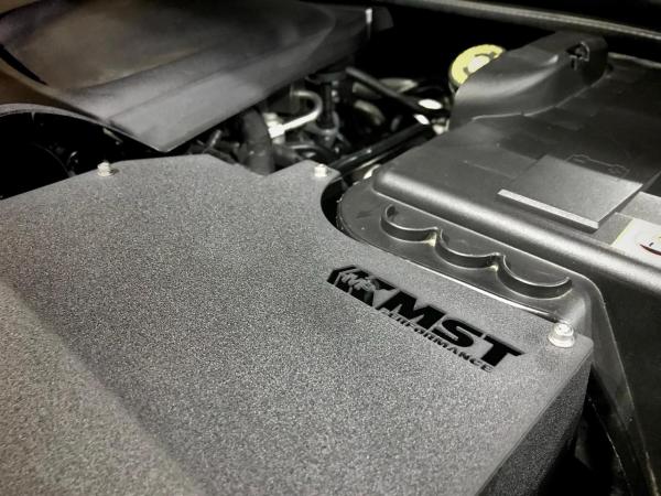 Sportovní kit sání MST Mercedes GLA X156 GLA250 2.0T M270 (12-)