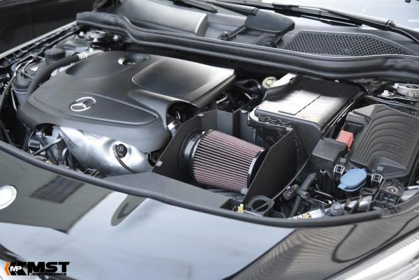 Sportovní kit sání MST Mercedes GLA X156 GLA250 2.0T M270 (12-)