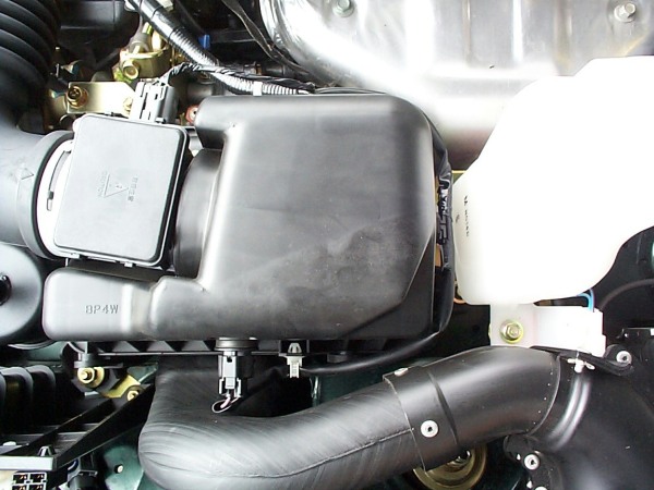 Sportovní kit sání Pipercross na Mazda MX-5 Mk2 1.8 16V (05/98-11/05)
