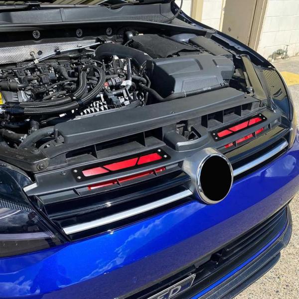 Nasávače do přední masky ProRacing VW Golf 7/7.5 1.4TSI/GTI/R (15-21)
