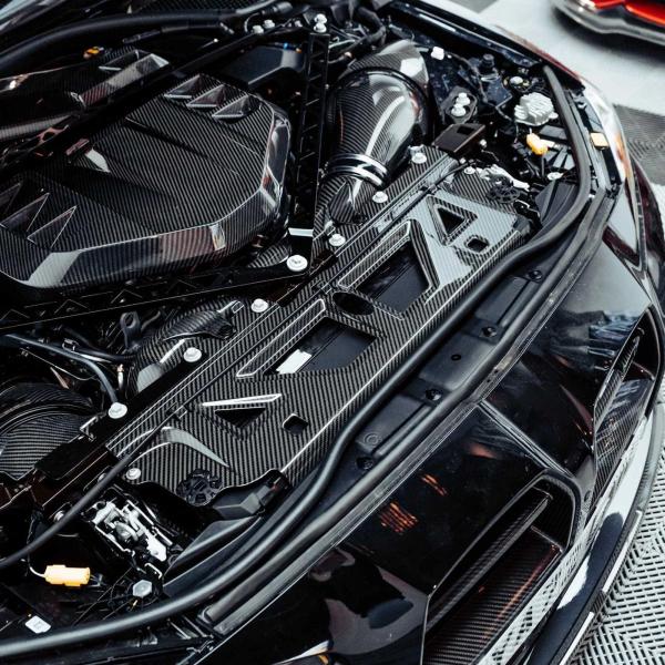 Karbonový kryt chladící stěny Pro Sport BMW G87 M2 G80 / G81 M3 / G82 / G83 M4 S58 (20-)