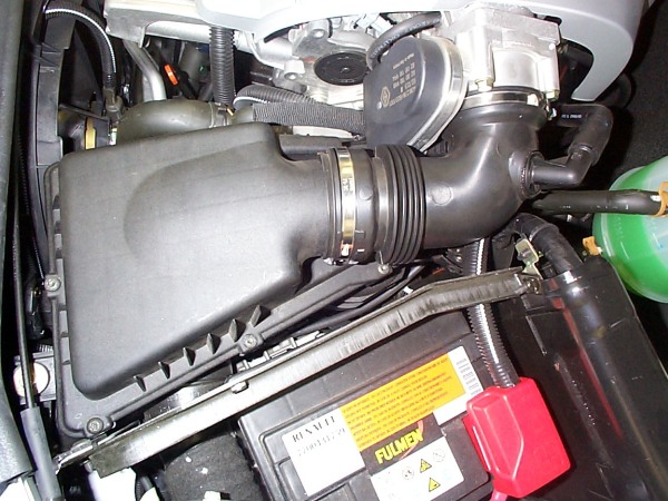 Sportovní kit sání Pipercross na Renault Clio Mk2 2.0 16V 182 (12/03-)