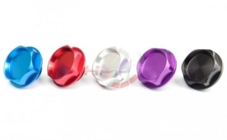 Víčko oleje Tegiwa pro Honda / Nissan /Toyota / Subaru / Mitsubishi / Mazda červené