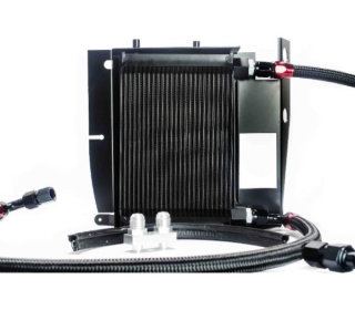 Olejový chladič kit 25 šachet ProRacing na BMW E90 / E91 / E92 / E93 335i/ix N54/N55 (06-13)